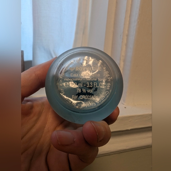 Roxy Love Perfume, Full - Picture 3 of 3